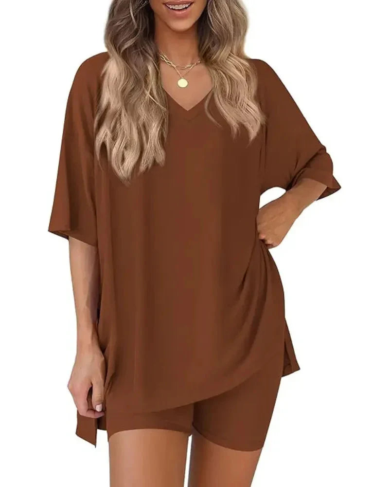 Casual 2-Piece Loungewear Set Oversized Split Hem Top & Fitted Shorts